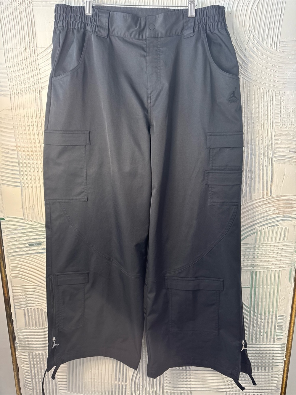 Jordan Women’s Chicago Heavyweight Wide-Leg Black Cargo Pants
